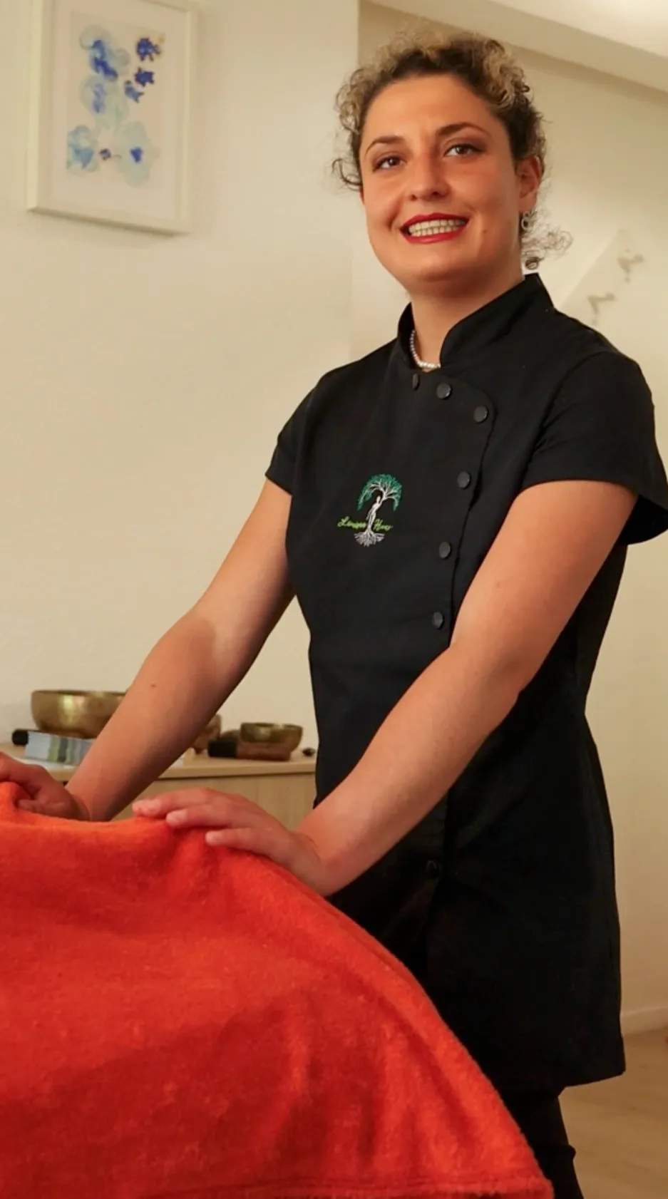Louison Haas, fondatrice et masseuse By Lou